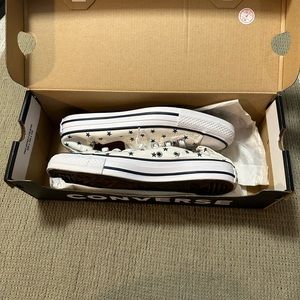 Women's Converse Chuck Taylor Stars & Stripes Cotton Sneaker. Worn once